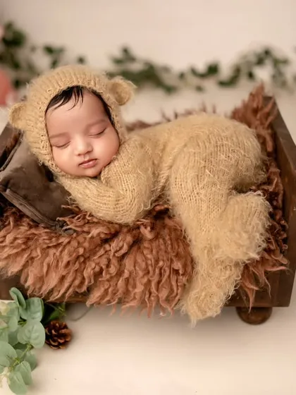 Another angle of our little woodland bear, sleeping so soundly. I focus on capturing different poses to give you a variety of beautiful images.