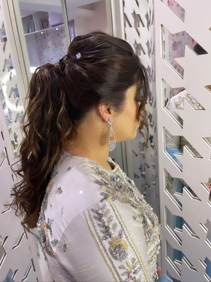 Chic & Textured Ponytails photo 25