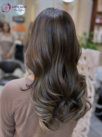 Another angle of the metallic pearly ash transformation, showing how the light catches the different tones and creates beautiful dimension.