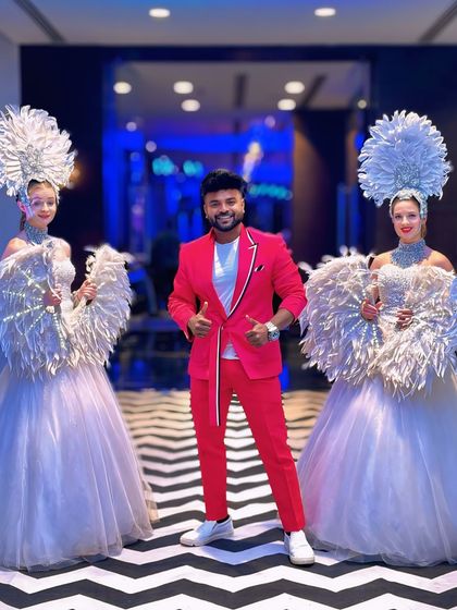 The Showman's Wardrobe photo 19