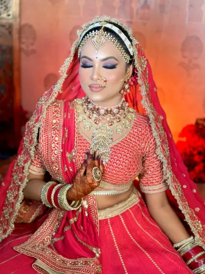 Eyes closed, the makeup speaks for itself. This showcases the smooth eyeshadow blending and the precise application of lashes, essential skills for any pro MUA.