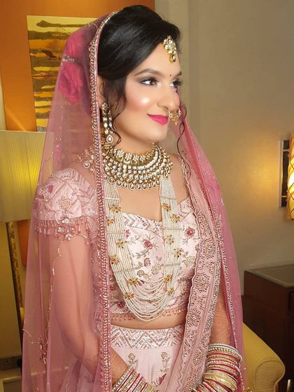 Rati Rakheja Sahu - Salon & Beauty Studio Services Modern & North Indian Bridal Glam photo 4