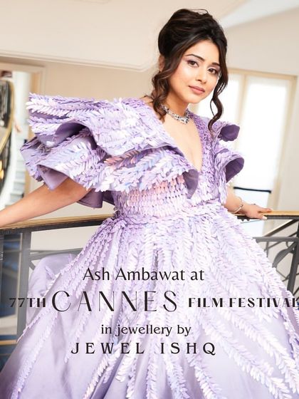 Another angle of our Cannes debut. You can see how the diamond necklace catches the light, creating a sophisticated sparkle. My focus is always on finding that perfect balance between the outfit and the jewellery.