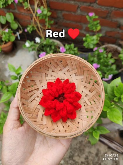 My blooming flower hairpins, available in green, purple, blue, red, and yellow. They are perfect for a sun-kissed, floral look.