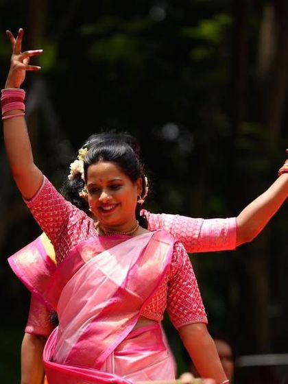 Etram Dance Academy - Event Choreography & Performances Vibrant Folk & Festive Performances photo 16