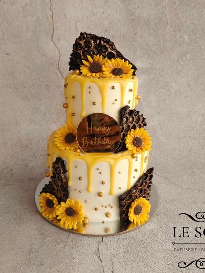 Le Soir Pâtisserie - Custom Cakes Elegant Buttercream & Floral Designs photo 3