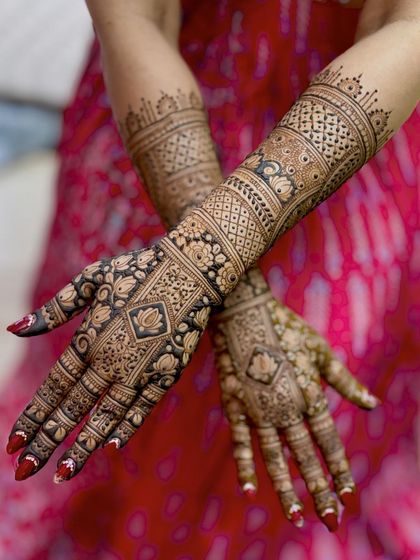 Mitali - Mehendi for Special Occasions Our Process & Natural Henna photo 6