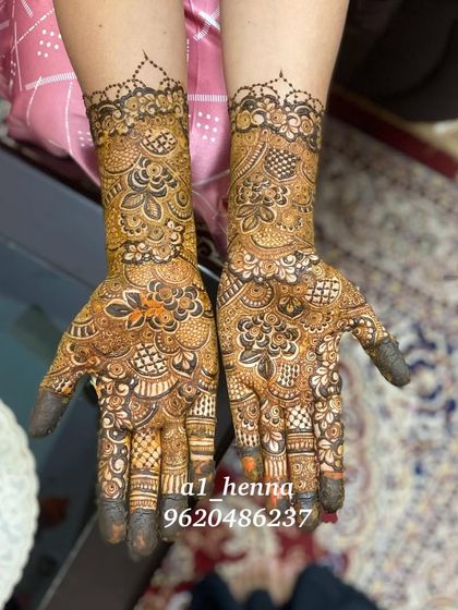 A semi-bridal design that offers significant coverage without extending all the way up the arm. Perfect for engagements or for brides who prefer a slightly lighter look.