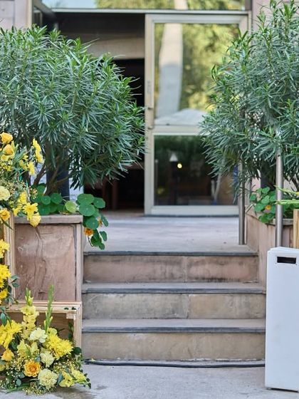 Vibrant Daytime Ceremonies photo 81