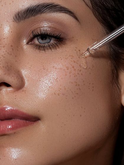 Studio Finesse - Beauty & Skincare Photography The Skincare Narrative: Hydrated & Luminous Skin photo 8