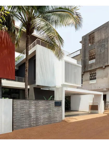 The "Solid | Void | Solid" house showcases our approach to residential design in a dense urban setting. The facade plays with opacity and transparency, creating a dynamic relationship between the home's private interiors and the street.