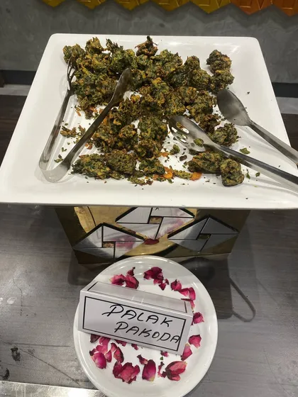 Palak Pakoda, made with fresh spinach leaves, offering a crispy and flavorful bite.
