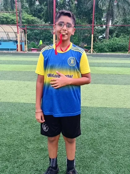 This player's consistent effort and great attitude earned him the Player of the Month award.