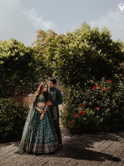 Styled & Elegant Portraits photo 7