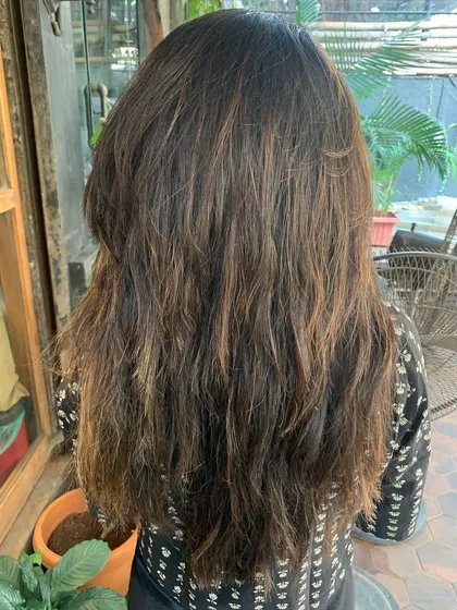 The 'before' shot for this brunette transformation, showing how we took it from dull to dazzling.