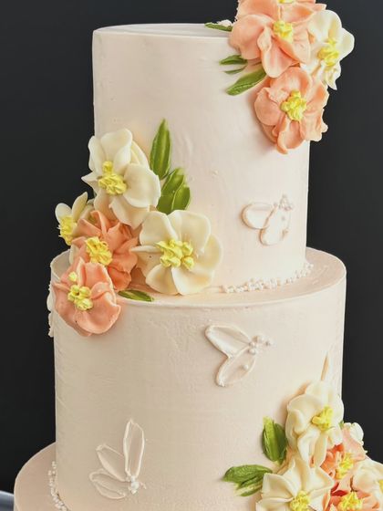 The Bakistry - Custom & Designer Cakes Elegant Cakes for Milestone Moments photo 18