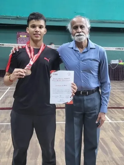 Vikrant Singh Negi from our Chembur Gymkhana Centre posing with his coach after winning two bronze medals at the MSSA Interschool Tournament.