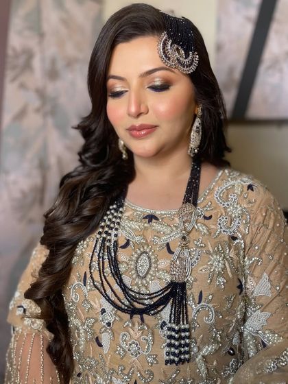 Romantic Waves & Half-Updos photo 63