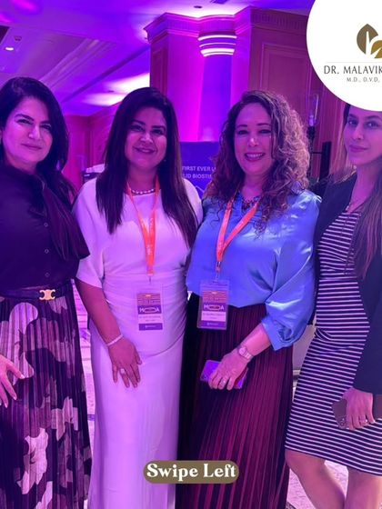 With fellow attendees at the Aptos Thread Master Class. These specialized courses are essential for mastering innovative procedures like thread lifting.
