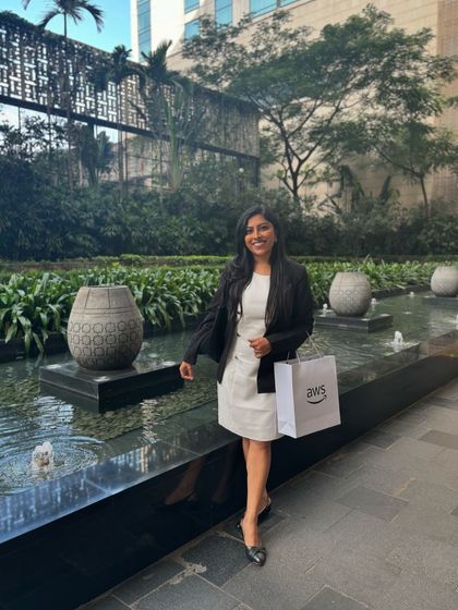 After a successful event with Amazon Web Services. From tech conclaves to marketplace summits, I ensure a professional and polished presence that reflects well on your brand.