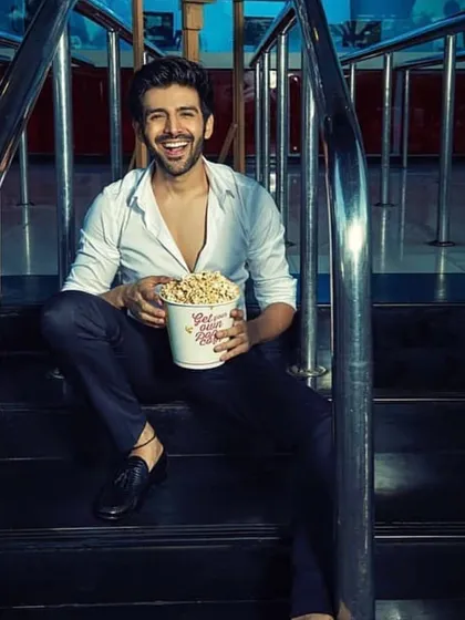 I had a great time styling Kartik Aaryan for a Bombay Times feature promoting his movie. We went for a relaxed yet sharp look with an open white shirt and classic trousers, creating an effortless and approachable vibe for the shoot.