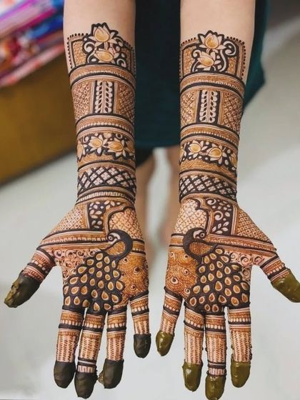 Priya Verma - Bridal & Wedding Mehndi Full Bridal Mehndi photo 23