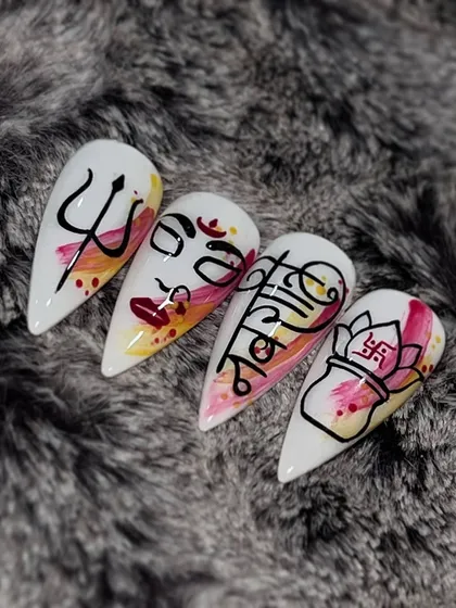 Festive nail art is a huge opportunity for any nail technician. This intricate Navratri-themed design shows the level of detail and cultural artistry we explore in my advanced workshops.
