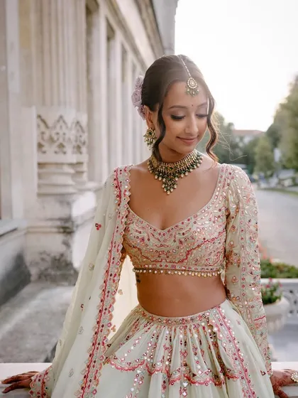Dressed for a wedding celebration in Turkey. I handle all aspects of my performance, including costumes, ensuring my look perfectly complements the event's theme and aesthetic.