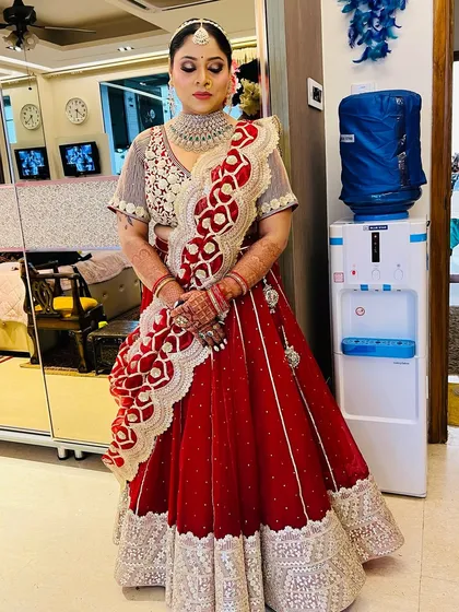 Celebrating 25 years of togetherness. This gorgeous client is celebrating her 25th anniversary and looks just like a newly married bride.