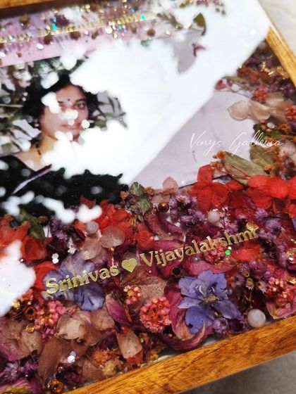 Vinys Galleria - Custom Resin Home Decor Wedding Memories in Wooden Frames photo 22