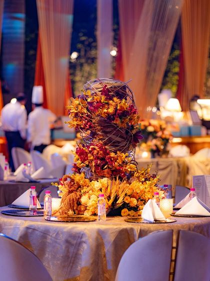 Artistic Floral Installations photo 7