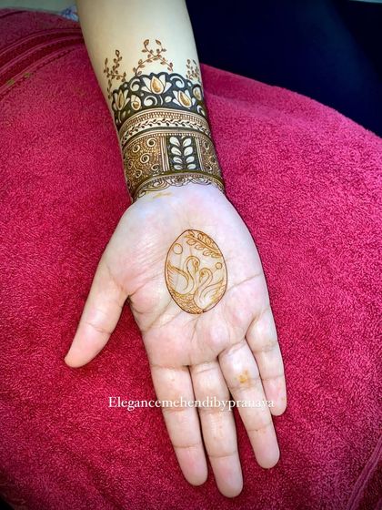 Minimal & Party-Ready Designs photo 9