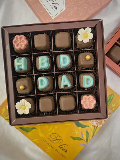 A sweet and personal way to wish your dad a happy birthday. Our custom chocolate boxes can be personalized with any message for your loved ones.