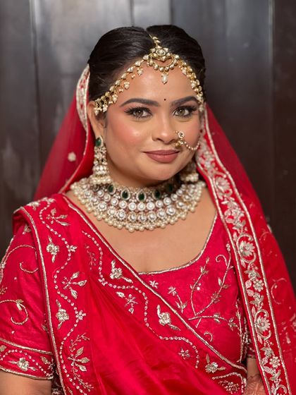 Regal Wedding Day Looks photo 98