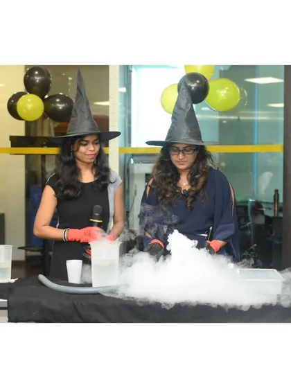 Where science meets sorcery! Our instructors, dressed as wizards, demonstrate a dramatic dry ice experiment, creating thick clouds of vapor that captivate students and make chemistry feel like magic.