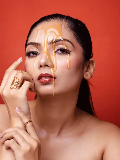Who says you can't wear honey? This creative beauty shot is proof that we can turn any idea, no matter how wild, into a stunning, high-fashion image that makes you stop and look.