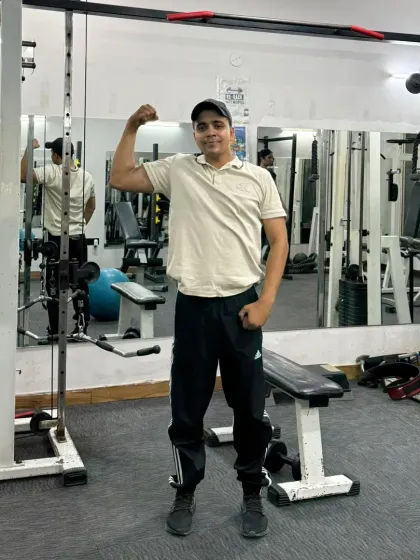 Another angle of my bicep flex.