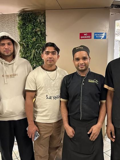 Hamare Mehman: Our Valued Guests photo 61