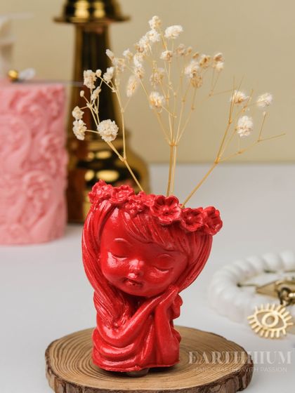 Eco-Friendly Jesmonite Decor photo 9