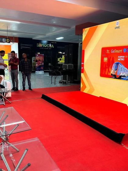 The LED wall served as a dynamic backdrop, showcasing the new card design. I use high-quality audio-visual elements like this to make sure your product and branding are visually engaging throughout the event.