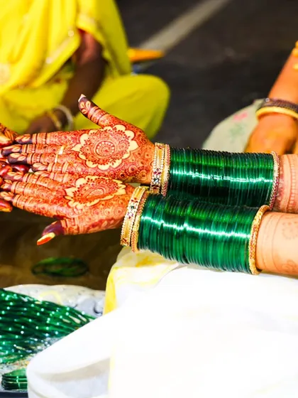 Honoring tradition is so special. Here is a beautiful henna design for a South Indian 'bale shaastra' or bangle ceremony.