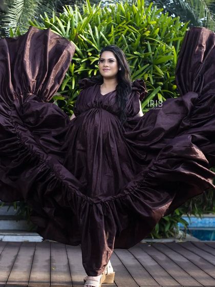 Nivi's Rental Studio - Special Occasion Attire Rental Maternity & Baby Shower Gowns photo 4