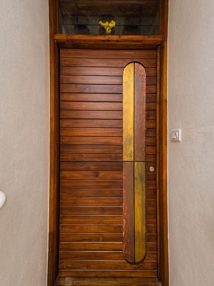 A collection of our favorite details, from lush patios and gardens to unique doors and material textures. These elements are what give each of our projects its distinct character and story.