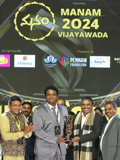 Our COO accepting the award at MANAM 2024. This recognition highlights our team's dedication and collaborative spirit with our partners at FURNCO and Monome Constructions.