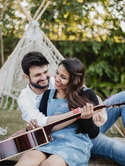 Somesh Chaurasiya - Pre-Wedding Photoshoot & Film City Love: Urban & Cafe Shoots photo 14