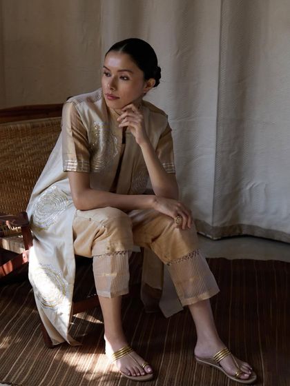 Vidhi Thakur - Portrait & Headshot Photography Fashion & Brand Collaborations photo 6