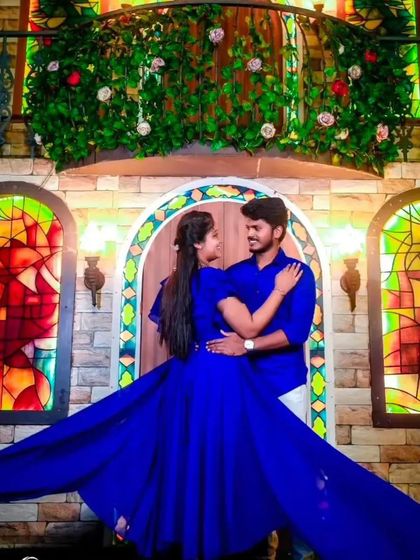 Dress Rental Buzz - Photoshoot Outfit Rental Dramatic Trail & Flying Dresses photo 9