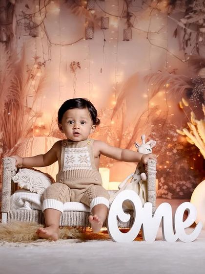 First Birthday & Cake Smash photo 12