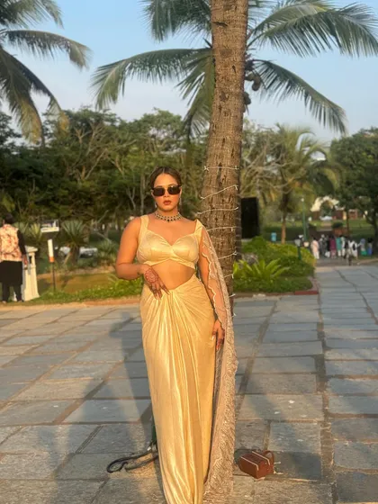Another shot from a beautiful Goa wedding, where the sunset creates the most magical backdrop. It's all about capturing that perfect beach wedding aesthetic.