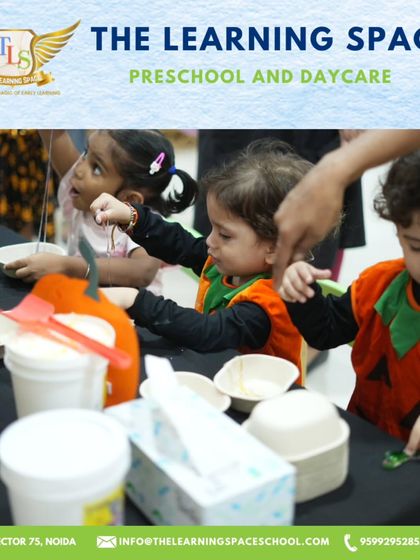 Little pumpkins and witches get their hands messy with a fun, gooey science experiment. Hands-on activities are at the heart of our engaging Halloween workshop.